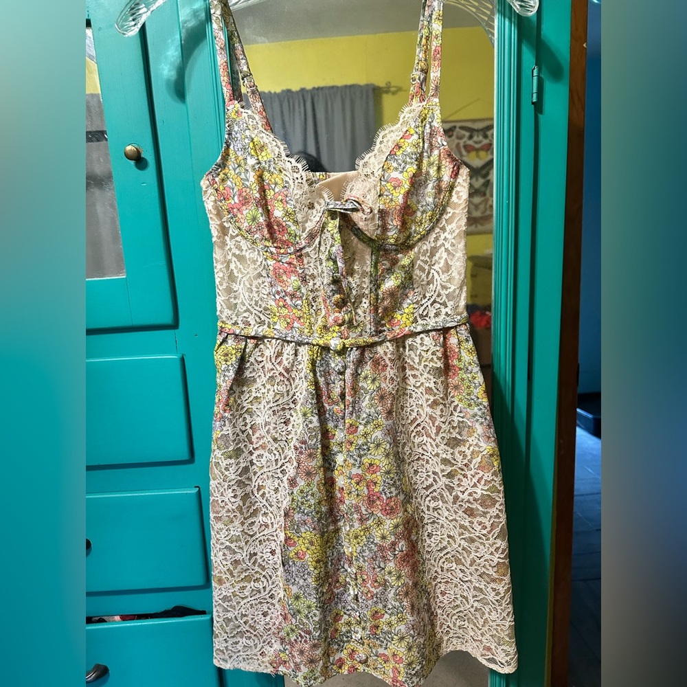 For love and lemons dress small